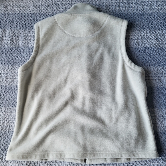 Vintage White Long Vest Embroidered Green Flowers Pockets - Picture 6 of 6